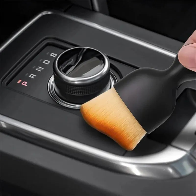 2 Pcs Car Interior Dust Sweeping Soft Brush Set – Compact Keyboard & Gap Cleaner