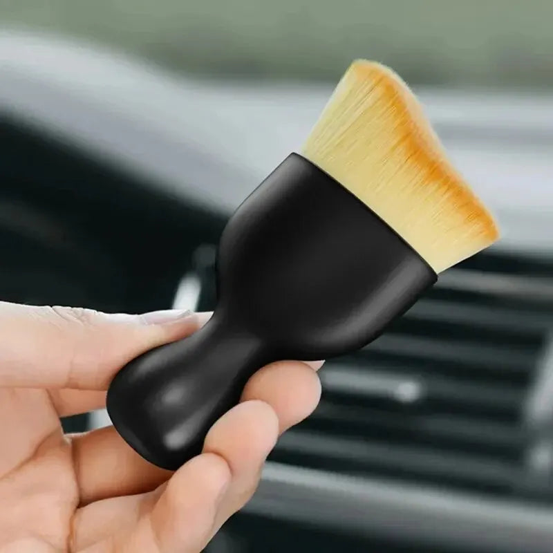 2 Pcs Car Interior Dust Sweeping Soft Brush Set – Compact Keyboard & Gap Cleaner