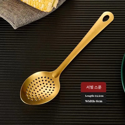 طقم أدوات مائدة كوري مكون من 6 قطع، مصنوع من الفولاذ المقاوم للصدأ، يتضمن ملاعق ذهبية، مناسب للطبخ المنزلي. 