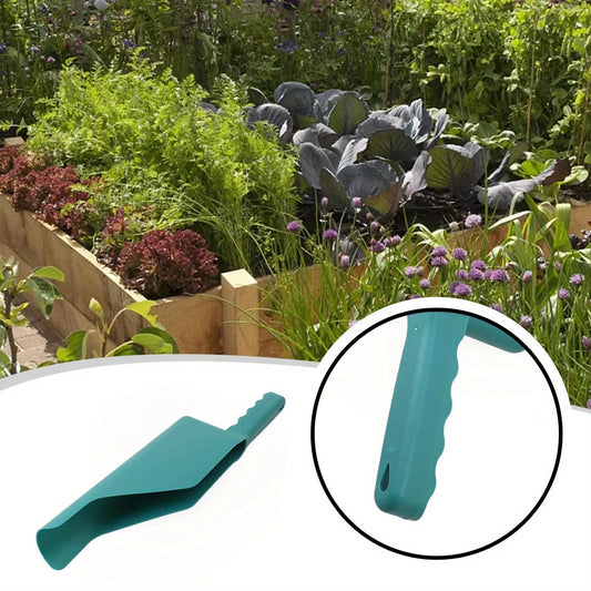 Gutter Getter Scoop – Flexible Cleaning Tool for Leaves, Dirt & Debris in Roof Gutters & Garden Eaves