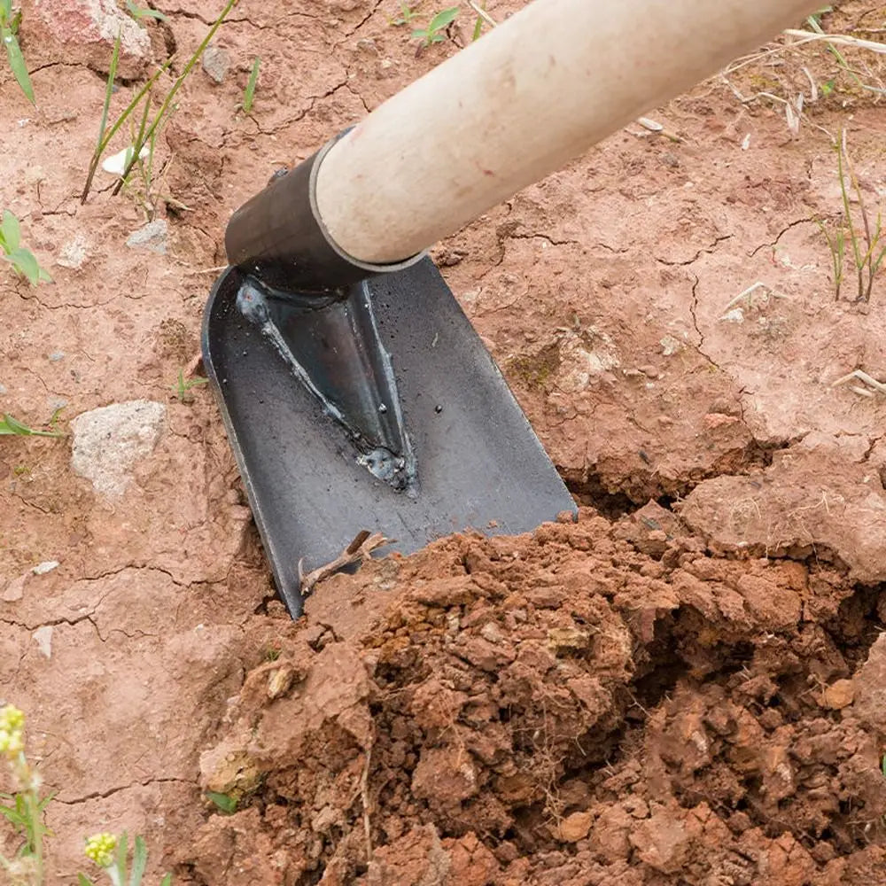 Durable Forged Garden Hoe – Outdoor Weeding Tool for Soil Digging & Planting