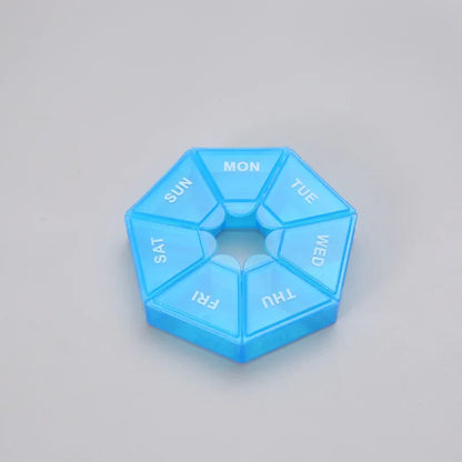 منظم حبوب صغير لمدة 7 أيام – علبة حبوب أسبوعية صغيرة محمولة للسفر والفيتامينات والأدوية