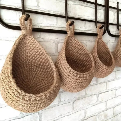 Wall-Mounted Vegetable & Fruit Basket – Natural Wicker Weave Storage for Kitchen and Home Decoration