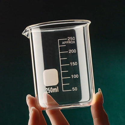 High Borosilicate Glass Measuring Cup – Clear Beaker with Scale for Kitchen Baking or Lab Use (50ml–1000ml)