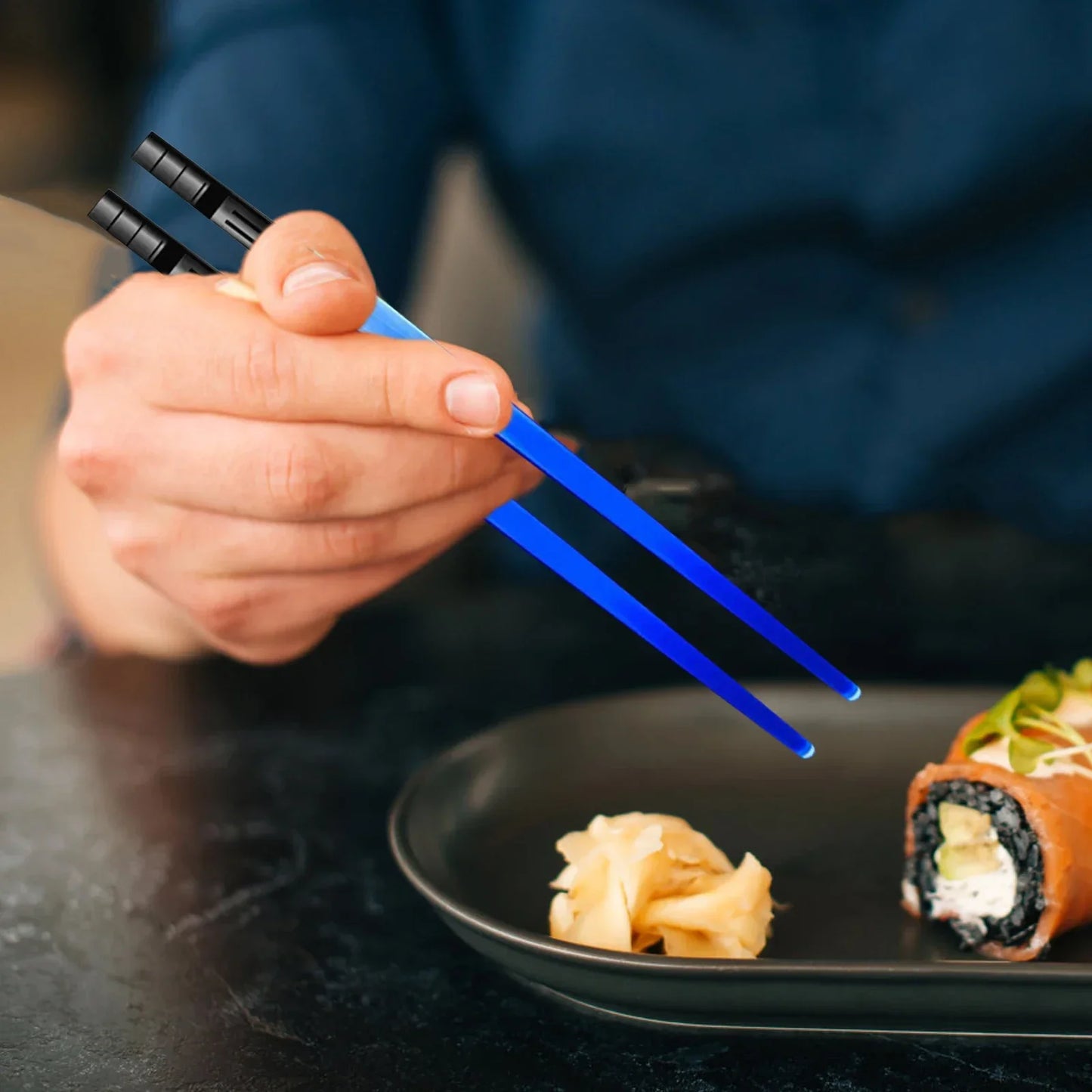 1Pair LED Luminous Chopsticks Light Up Dinning Party Tableware Multicolor Kitchen Accessories Led Stick Kitchenware Idea Product