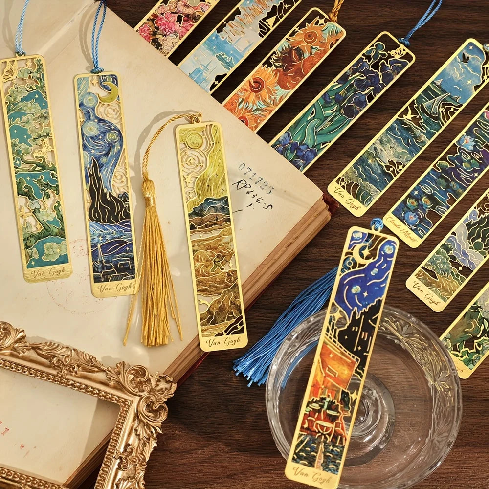 Vintage Oil Painting Metal Bookmarks – Hollow Hot Stamping Tassel Bookmarks for Book Lovers