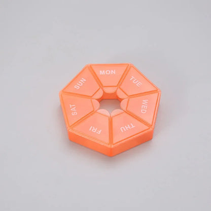 منظم حبوب صغير لمدة 7 أيام – علبة حبوب أسبوعية صغيرة محمولة للسفر والفيتامينات والأدوية