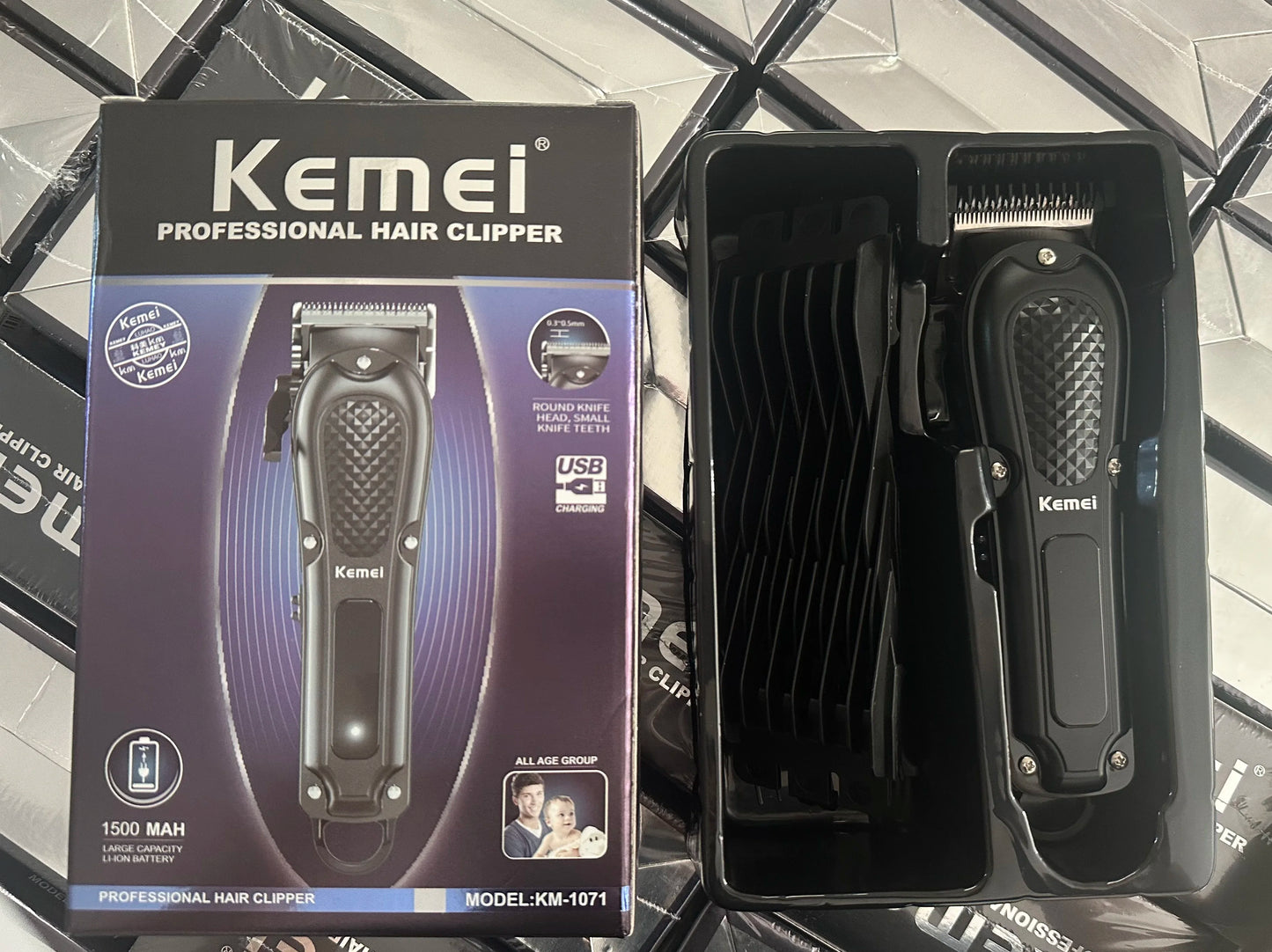 Cordless Electric Hair Clipper – Adjustable Barber Trimmer with Ceramic Blades & USB Fast Charging