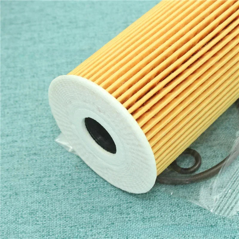 فلتر زيت سيارة 03L115562 (1/6/10 قطع) لسيارات فولكس فاجن أماروك، كادي، جولف V وVI، جيتا، بولو، تيجوان، باسات B6 وB7، شيروكو 1.6 و2.0TDI، سيات، سكودا 