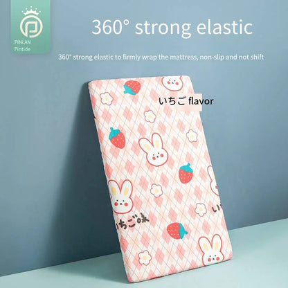 غطاء مرتبة سرير أطفال مناسب – ملاءة سرير ناعمة للأطفال حديثي الولادة (90×50×5 سم أو 140×70×5 سم)