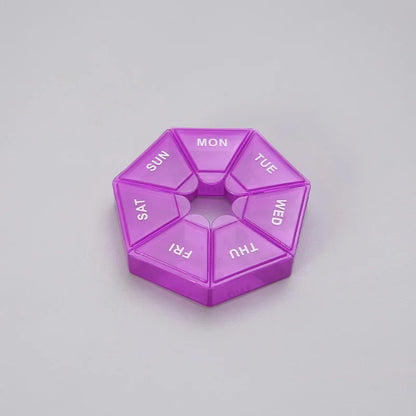 منظم حبوب صغير لمدة 7 أيام – علبة حبوب أسبوعية صغيرة محمولة للسفر والفيتامينات والأدوية